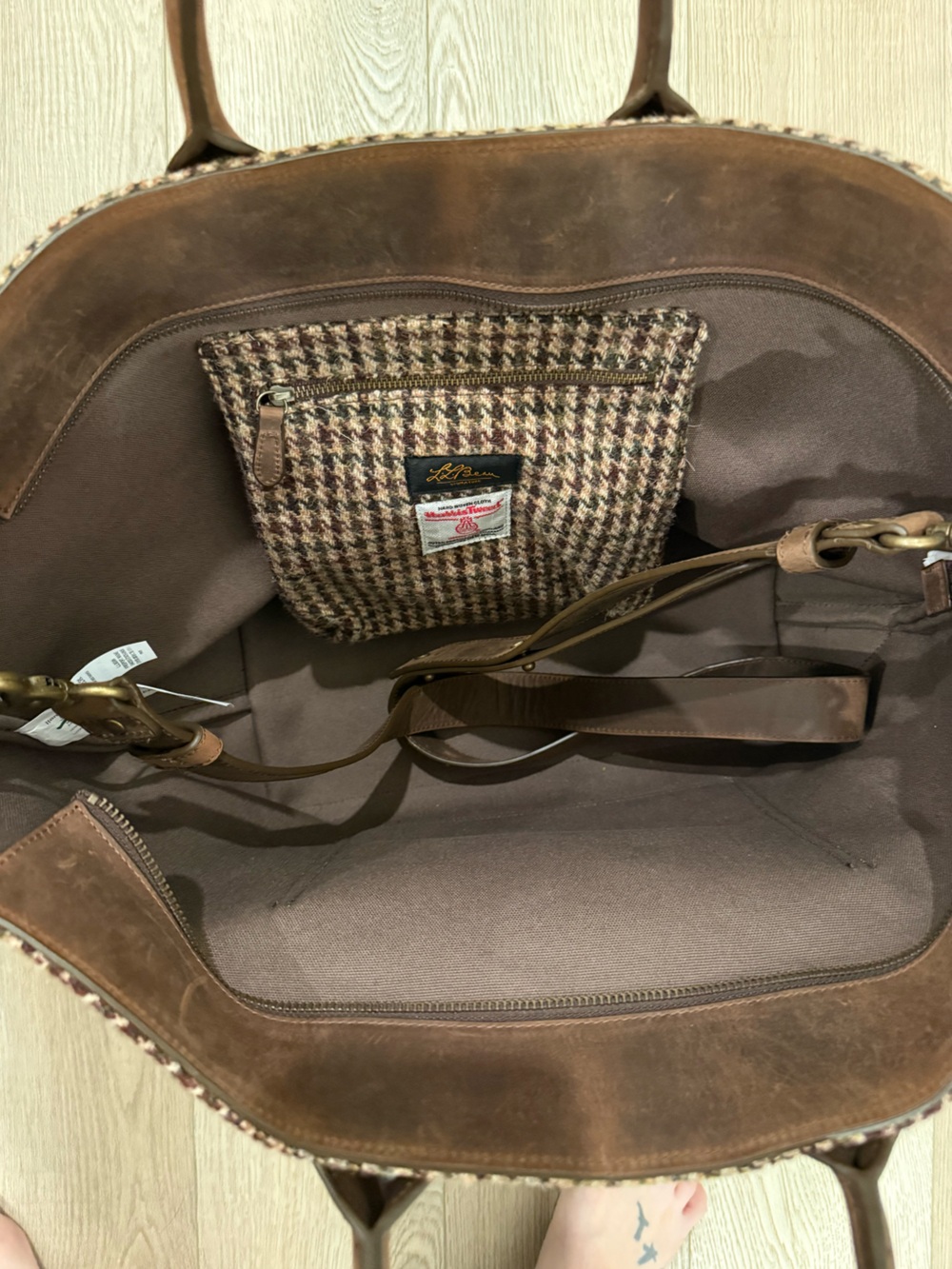 Signature Anniversary Tote, Harris Tweed - Picture 12 of 13